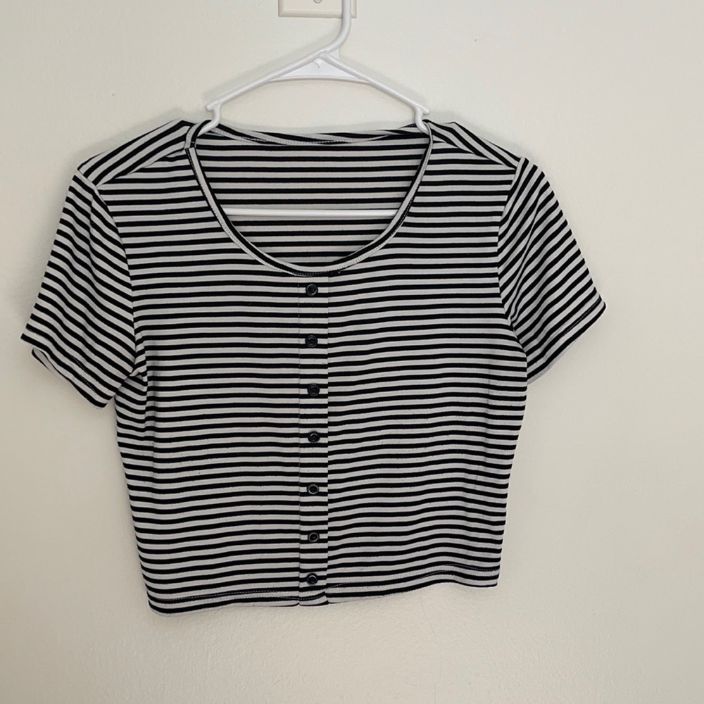 Black and white striped tshirt